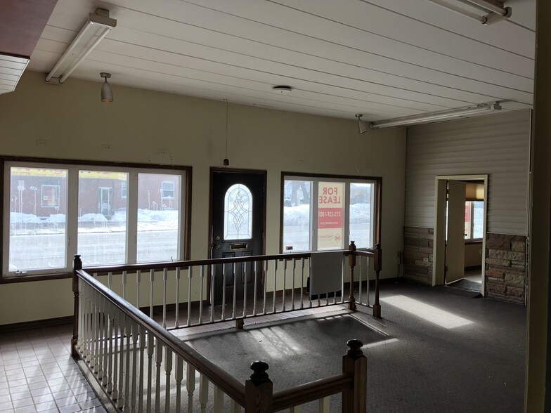 More Photos Of 1250-1254 W 127th St, Calumet Park Storefront Retail Office For Sale