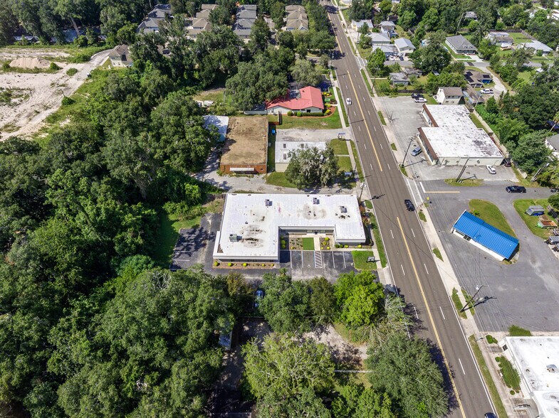 More Photos Of 2720 NW 6th St, Gainesville Medical For Lease