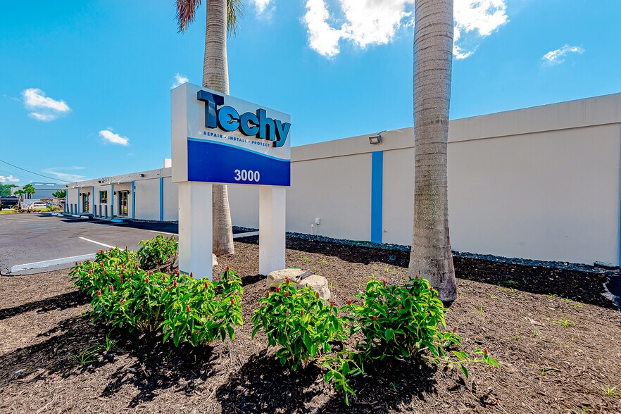 More Photos Of 3000 SW 4th Ave, Fort Lauderdale Warehouse For Lease