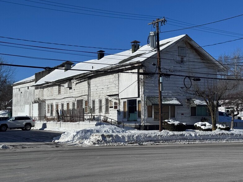 More Photos Of 82 S Main St, Concord Freestanding For Sale