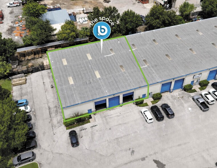 More Photos Of 890 Carter Rd, Winter Garden Warehouse For Lease
