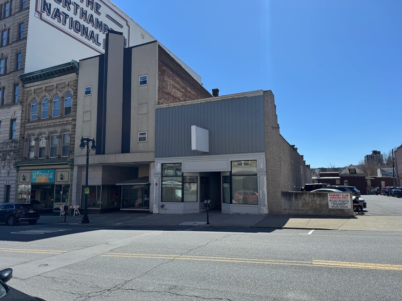 More Photos Of 414 Northampton St, Easton Restaurant For Lease