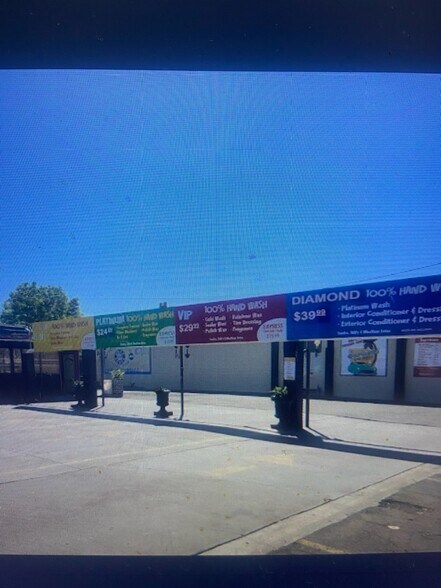More Photos Of 111 S Oxnard Blvd, Oxnard Carwash For Sale