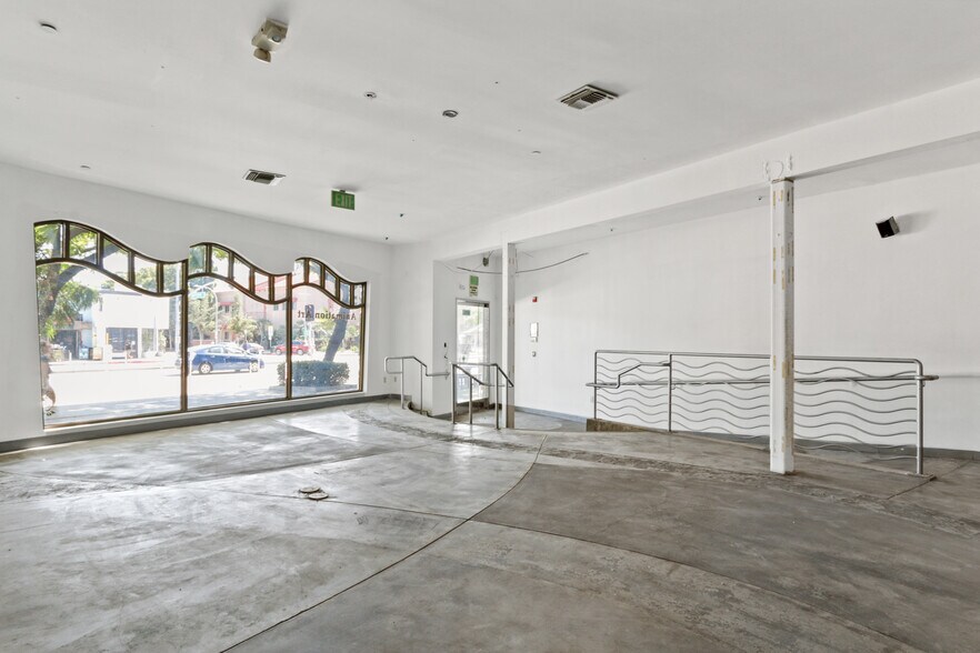More Photos Of 9517-9523 Culver Blvd, Culver City Storefront For Lease