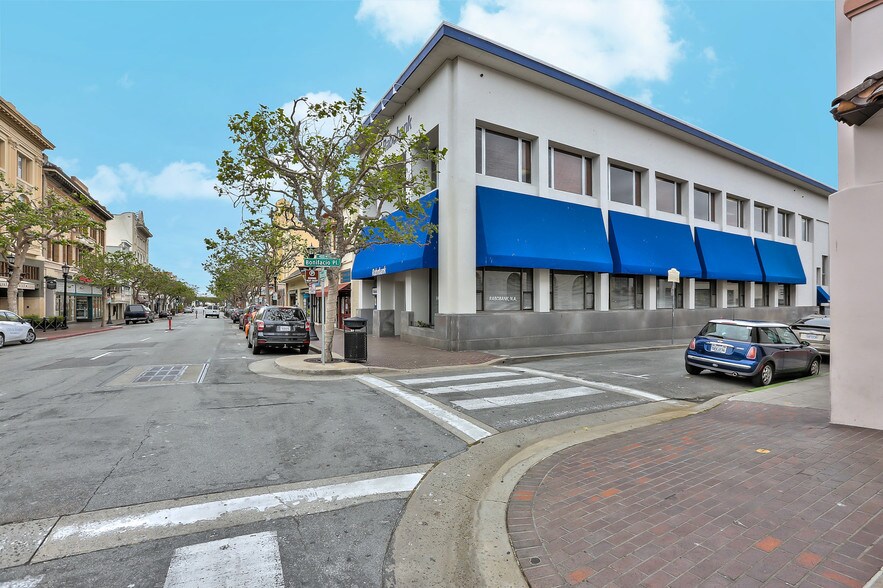 More Photos Of 439 Alvarado St, Monterey Bank For Lease