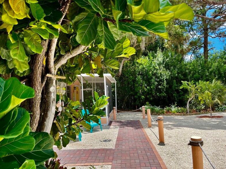 More Photos Of 1900 Manasota Beach Rd, Englewood Apartments For Sale