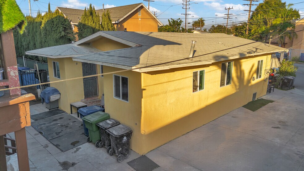 More Photos Of 4257 San Pedro Pl, Los Angeles Apartments For Sale