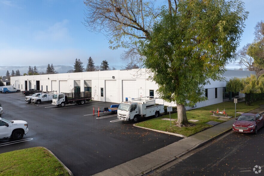 More Photos Of 6805 Sierra Ct, Dublin Research And Development For Lease