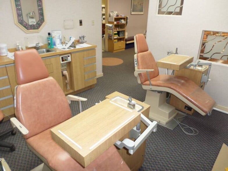 More Photos Of 1 Britton Pl, Voorhees Medical For Sale