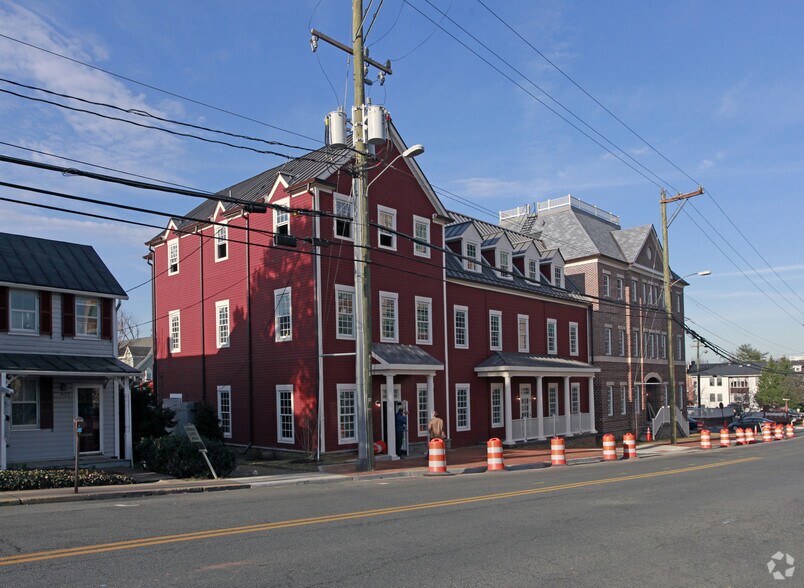 More Photos Of , Leesburg Office For Sale