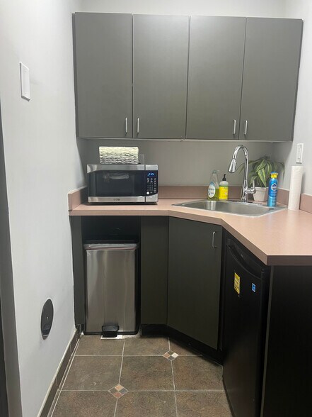 More Photos Of 2255 Cumberland Pky SE, Atlanta Office For Lease