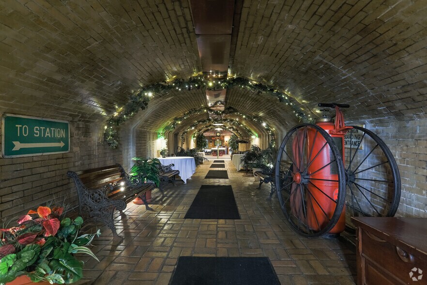 More Photos Of 325 McKinley Ave, Latrobe Restaurant For Sale