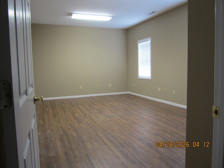 More Photos Of 1569 Jefferson Hwy, Fishersville Office For Lease