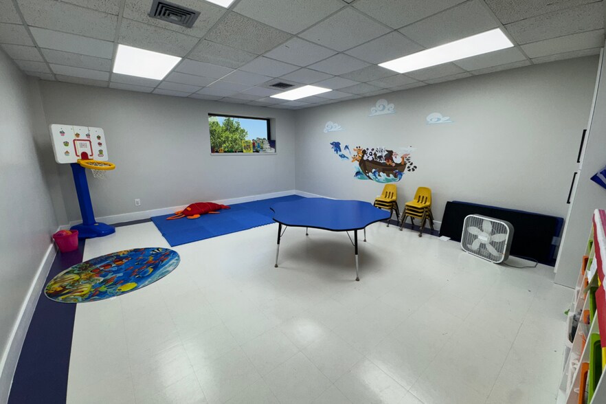 More Photos Of 17603 French Rd, Houston Religious Facility For Sale