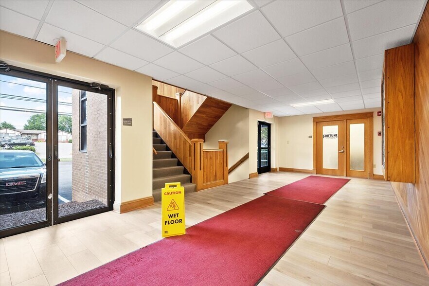 More Photos Of 3578 Brodhead Rd, Monaca Unknown For Lease