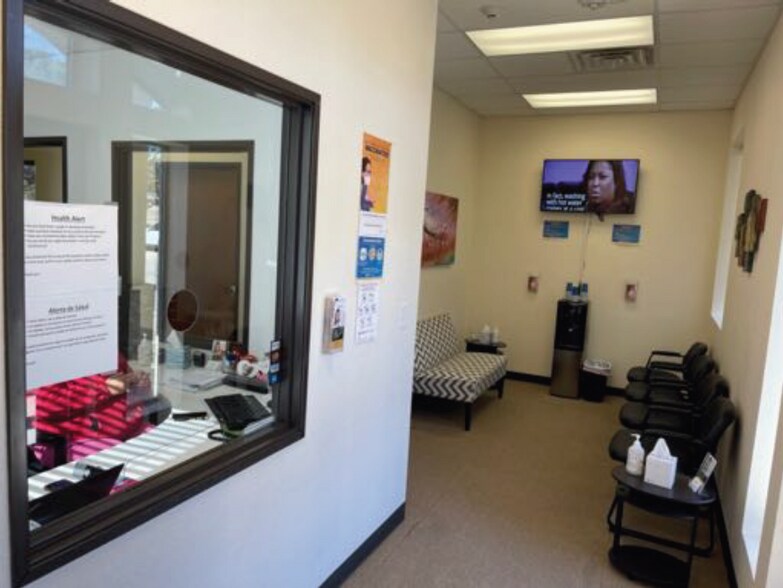 More Photos Of 4217 Marsh Ridge Rd, Carrollton Medical For Lease