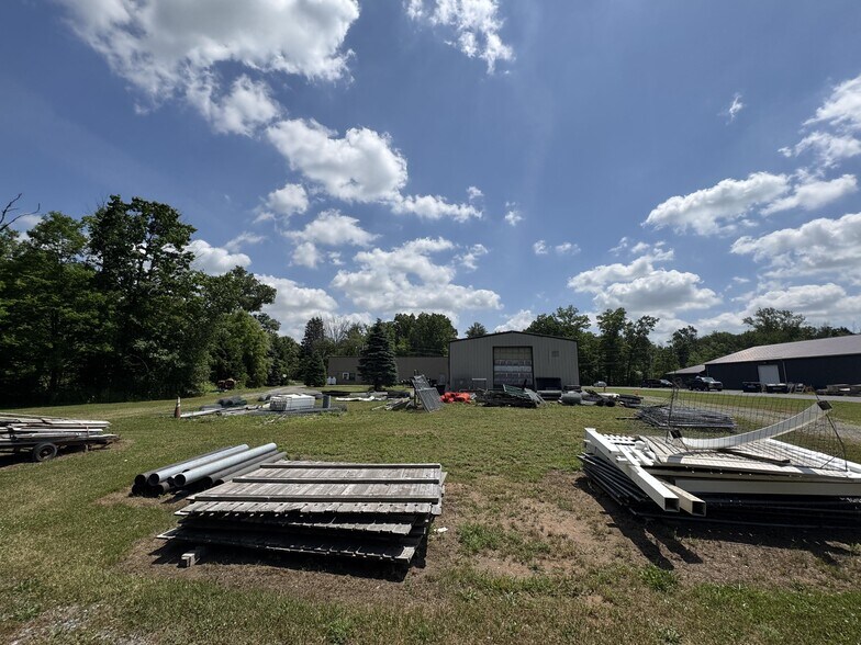 More Photos Of 2200 State Route 14, Geneva Warehouse For Lease