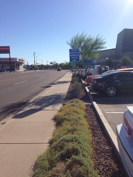 More Photos Of 8401-8435 W Peoria Ave, Peoria Storefront Retail Office For Lease