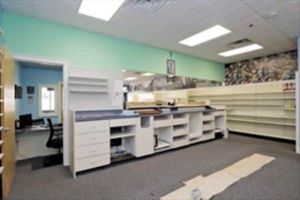 More Photos Of 246 E Main St, Fall River Drugstore For Sale
