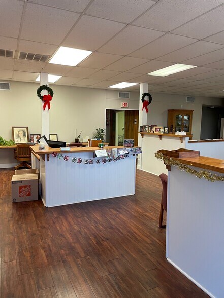 More Photos Of 25 Meadowland, Universal City Coworking Space
