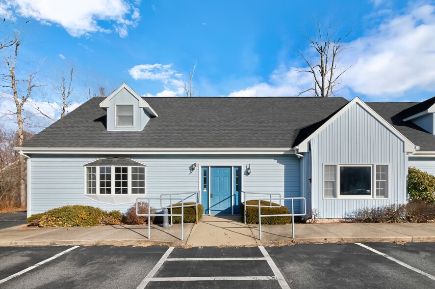 More Photos Of 34 Academy Hill Rd, Plainfield Office For Sale