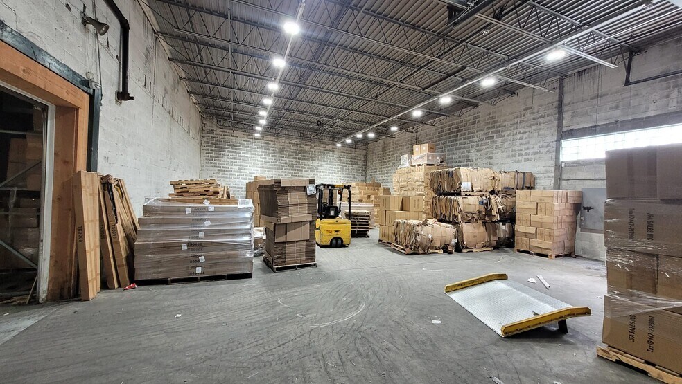 More Photos Of 293-309 Marshall St, Paterson Warehouse For Lease