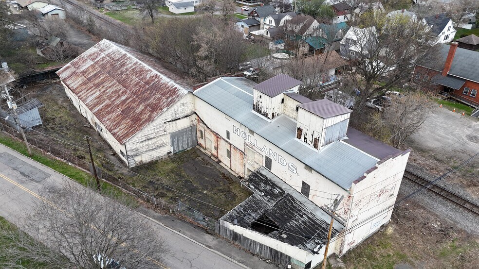 More Photos Of 55 N Main St, Hornell Distribution For Sale