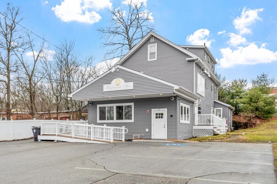 More Photos Of 22 Goddard St, Southbridge Apartments For Sale