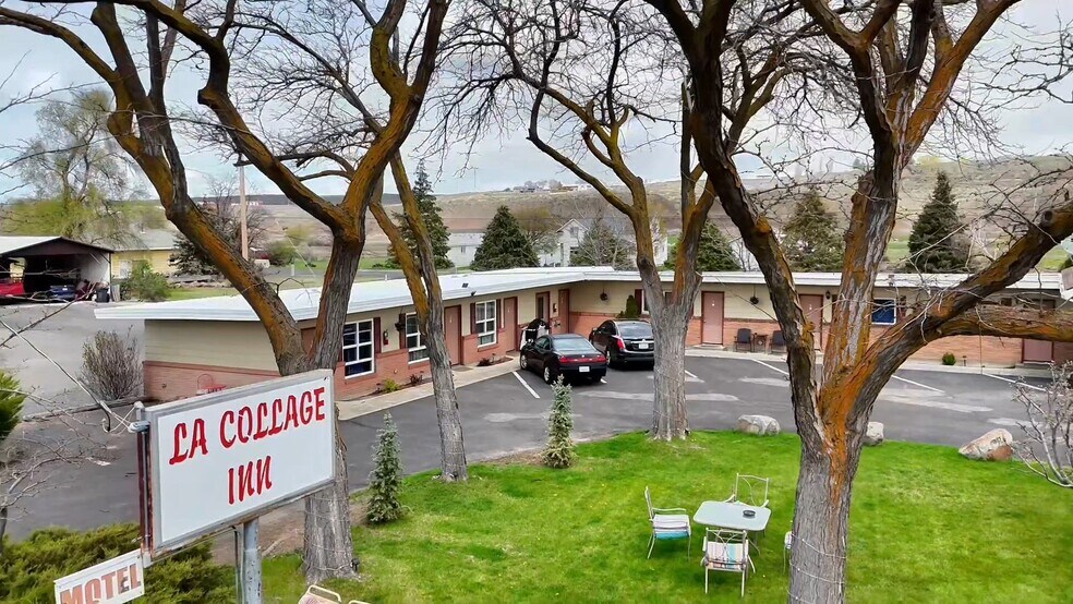 Primary Photo Of 609 E 1st Ave, Odessa Hospitality For Sale