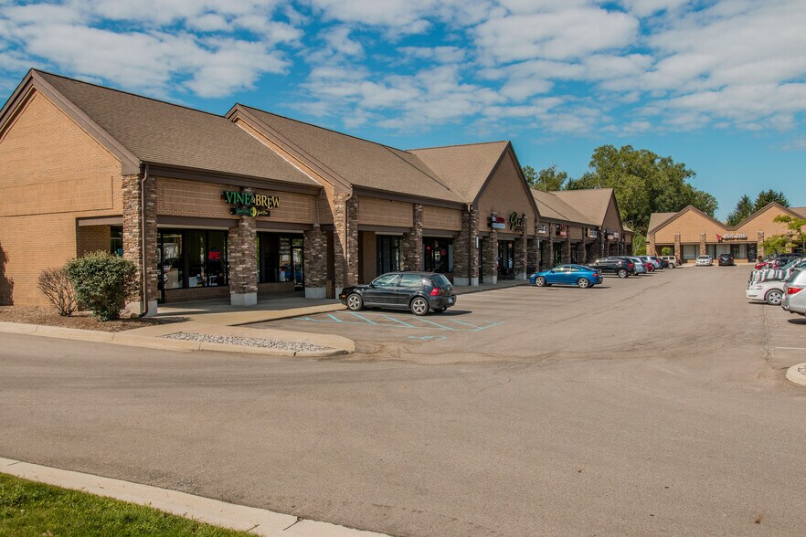 More Photos Of 2311-2339 Jolly Rd, Okemos Unknown For Lease