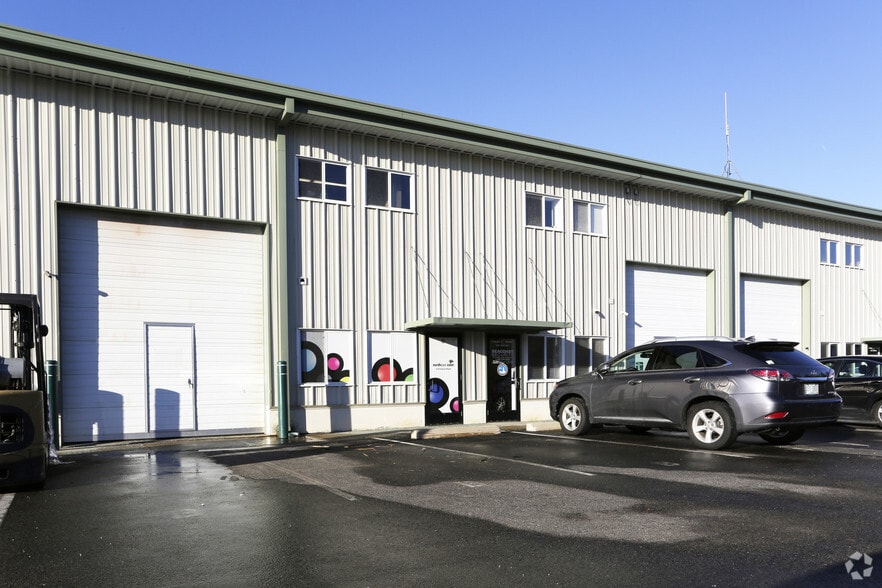 More Photos Of 280 Heritage Ave, Portsmouth Warehouse For Sale
