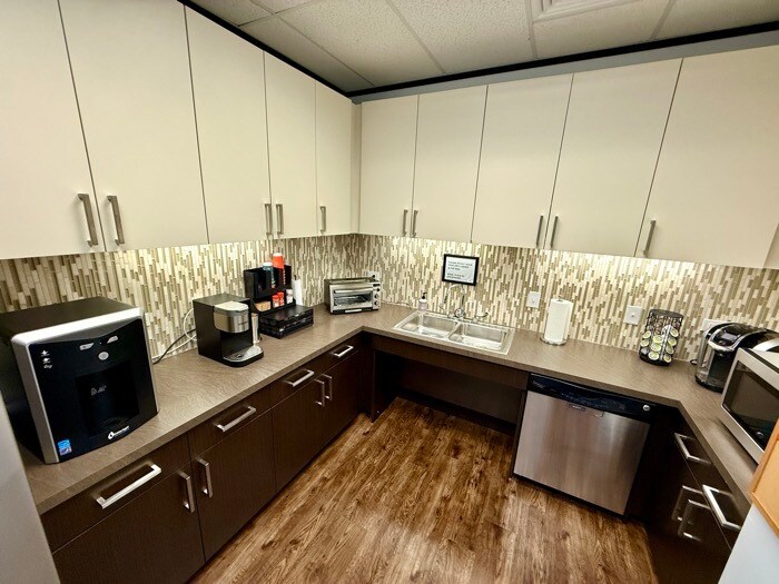 More Photos Of 6300 Bridgepoint Pky, Austin Office For Lease