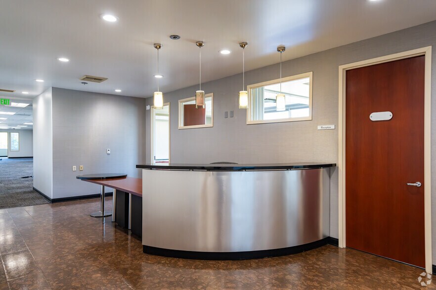 More Photos Of 1250 Main St, Napa Medical For Lease