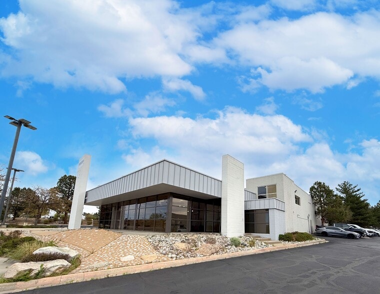 More Photos Of 2930 S Havana St, Aurora Auto Dealership For Lease
