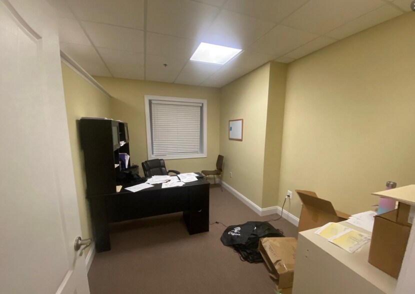 Primary Photo Of 1214 Easton Rd, Warrington Coworking Space