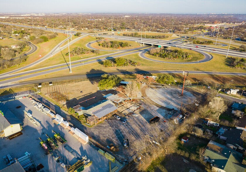 More Photos Of 1600 S General Mcmullen Dr, San Antonio Land For Lease