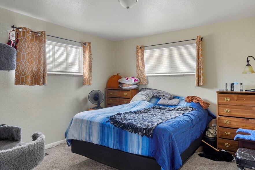 More Photos Of 3129 N El Paso St, Colorado Springs Apartments For Sale