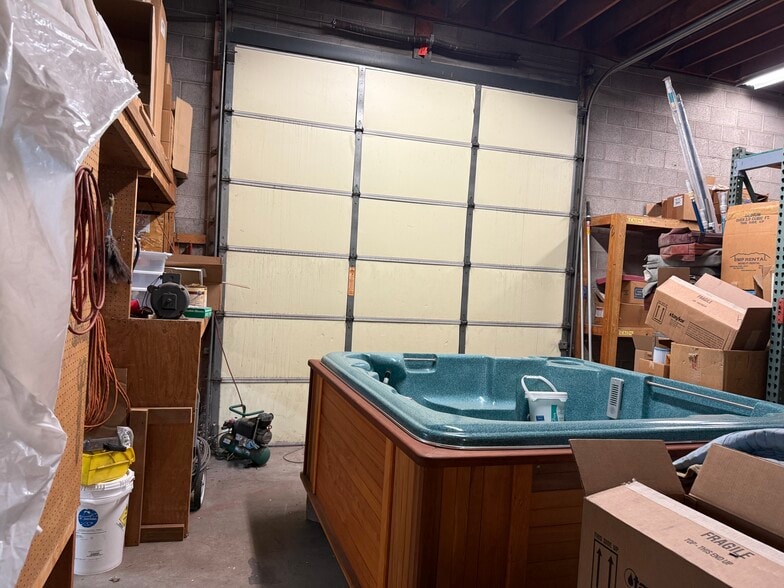 More Photos Of 3000 S 300 W, Salt Lake City Warehouse For Sale