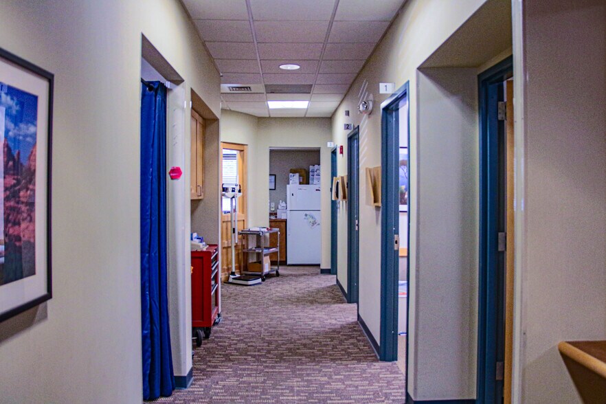 More Photos Of 600 Julian Ln, Arden Medical For Sale