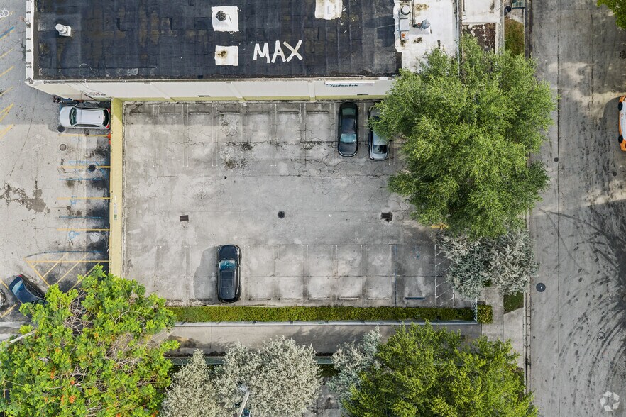 More Photos Of , Miami Multifamily For Sale