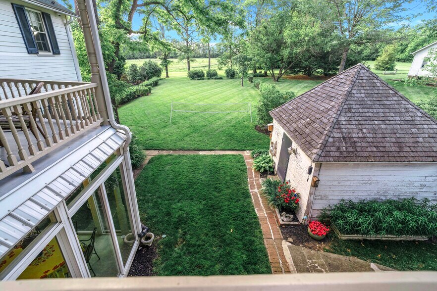 More Photos Of 1902 Jefferson Pike, Knoxville Lodge Meeting Hall For Sale