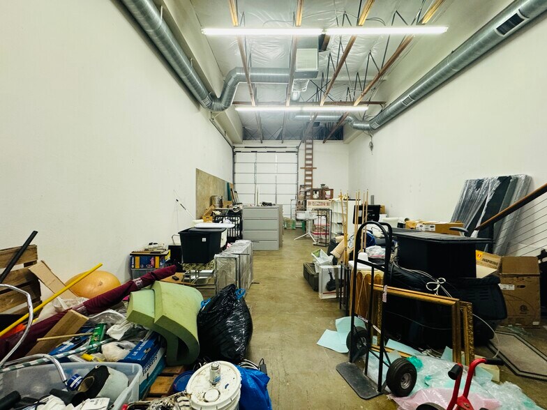 More Photos Of 8057 Raytheon Rd, San Diego Manufacturing For Sale