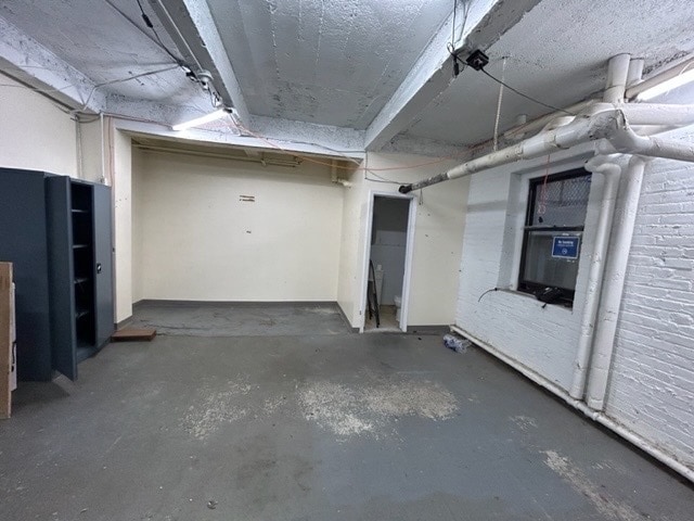 More Photos Of 150 W 21st St, New York Apartments For Lease