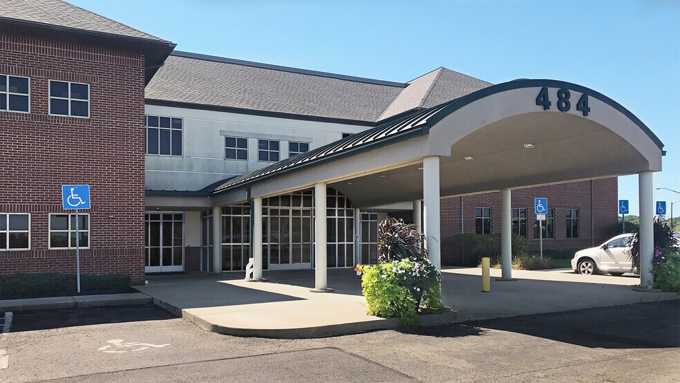 More Photos Of 484 County Line Rd W, Westerville Medical For Lease