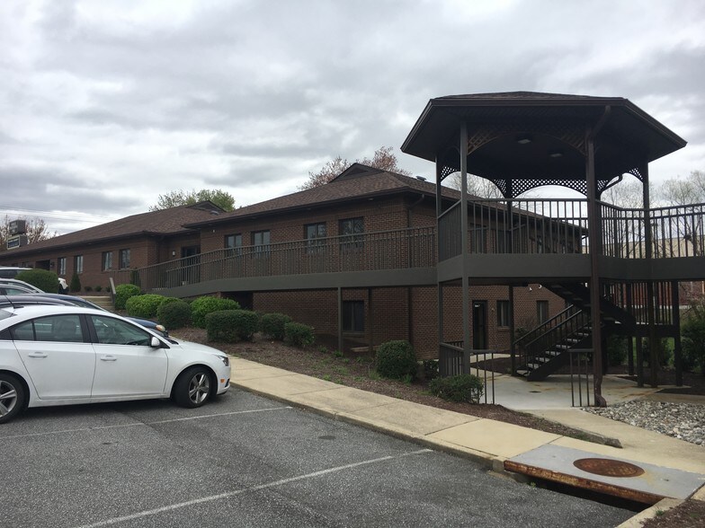 More Photos Of 3825 Leonardtown Rd, Waldorf Office For Lease