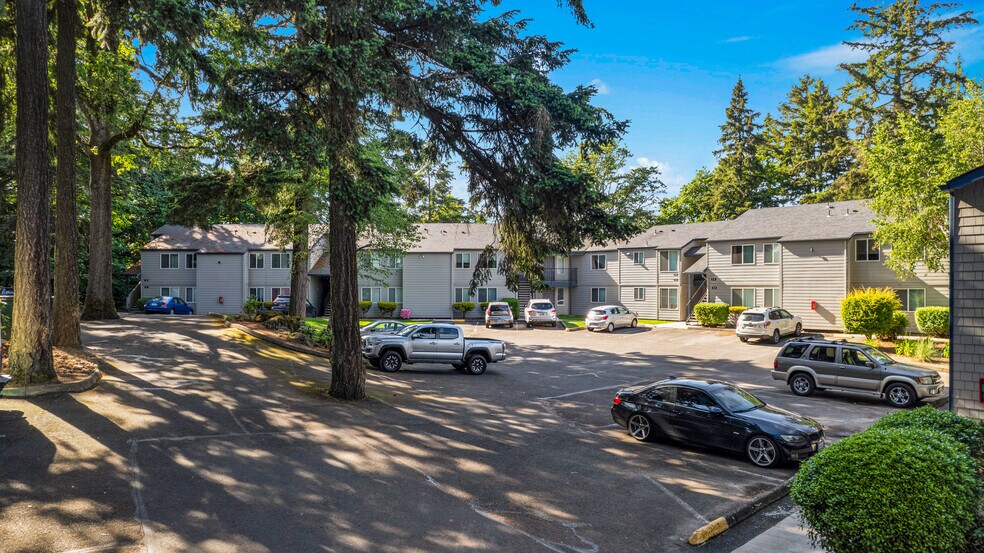 Primary Photo Of 12425 SE River Rd, Milwaukie Apartments For Sale