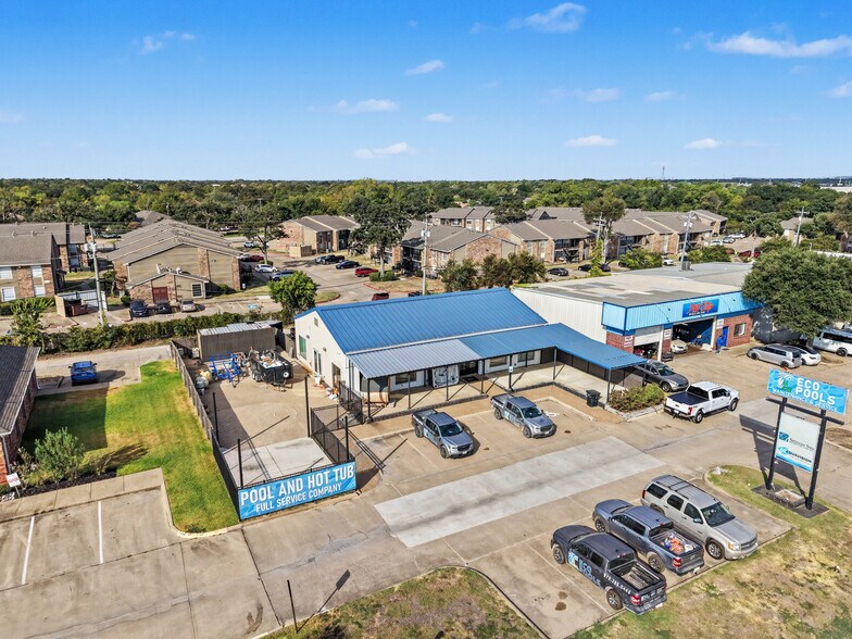 Primary Photo Of 3114 Texas Ave S, College Station Freestanding For Lease
