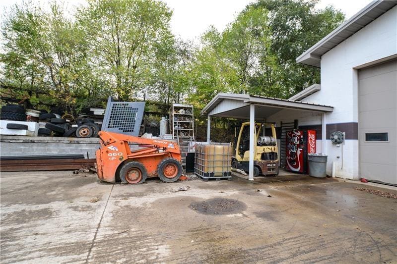 More Photos Of 145 Bellview Rd, Connellsville Industrial For Sale