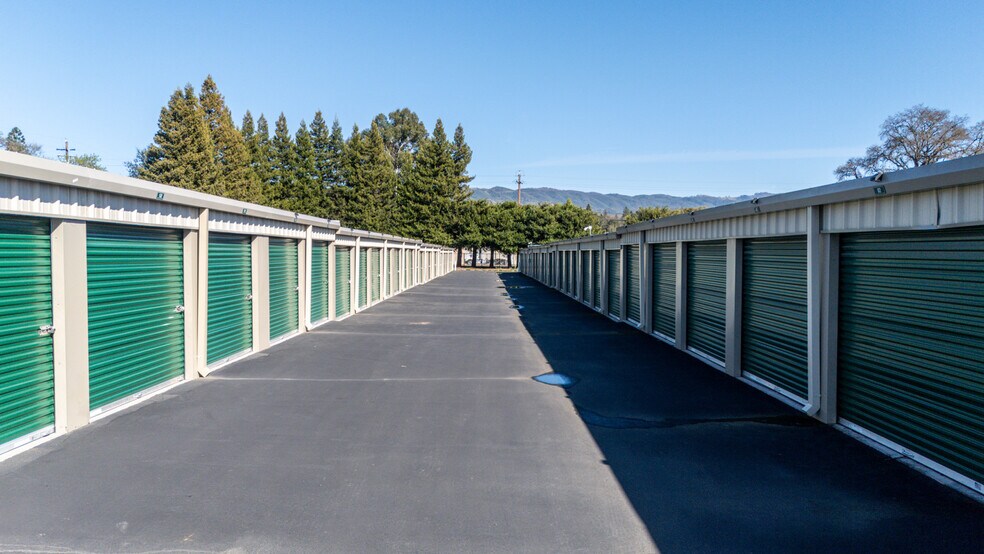 More Photos Of 4300 N State St, Ukiah Flex For Sale