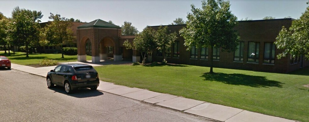 More Photos Of 201 N Neeper St, Capac Apartments For Sale